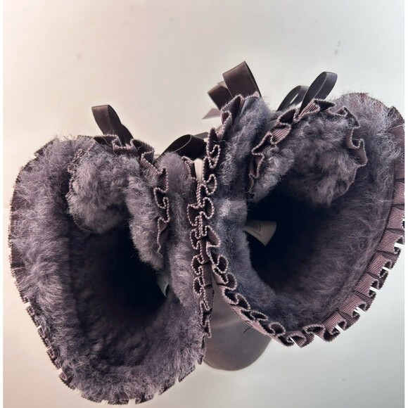 Ugg Bailey Bow Ruffle Boots Size 5 Lavender Gray Nightfall GUC Girls Womens - Picture 6 of 12